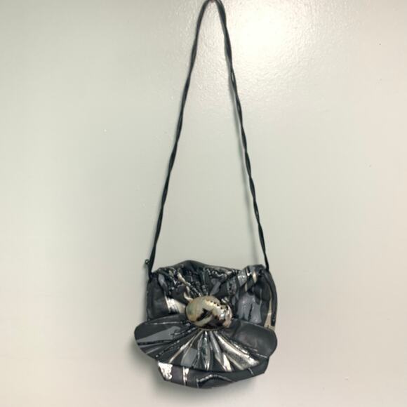 No Brand Metallic Abstract Shoulder Bag Purse Crossbody with Shell - Picture 6 of 6